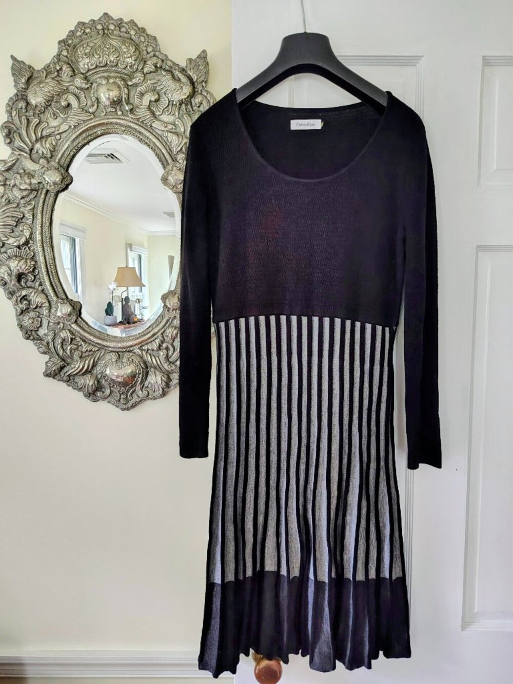 Elsegant Calvin Klein knit dres